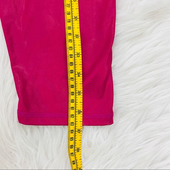 Fabletics High-Waisted Iridescent Luxe Legging - Picture 10 of 11